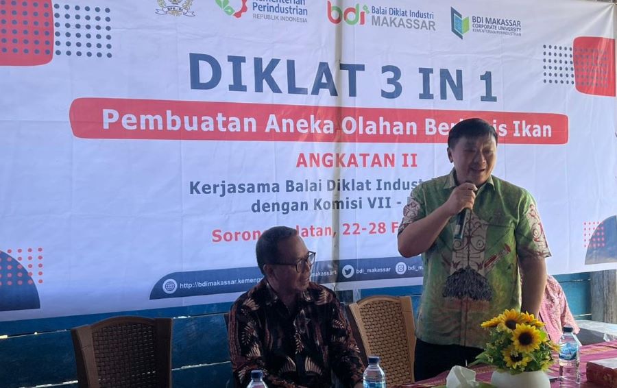 Rico Sia Beri Perhatian Total untuk Papua Barat Daya