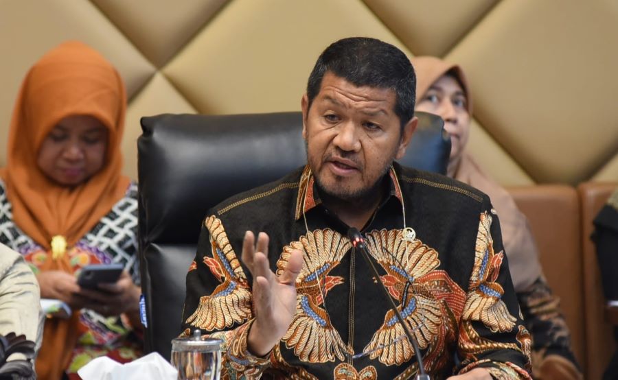 Roberth Rouw Minta Masalah Perlintasan Sebidang Kereta Api Dibenahi