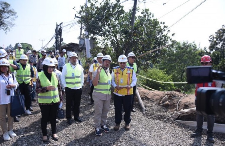 Roberth Pastikan Perbaikan Jembatan Cikareteg Bogor Rampung Oktober 2023