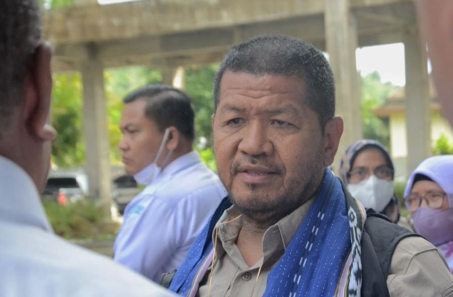 Roberth Rouw Bangun Dua Rusun di Papua Pegunungan