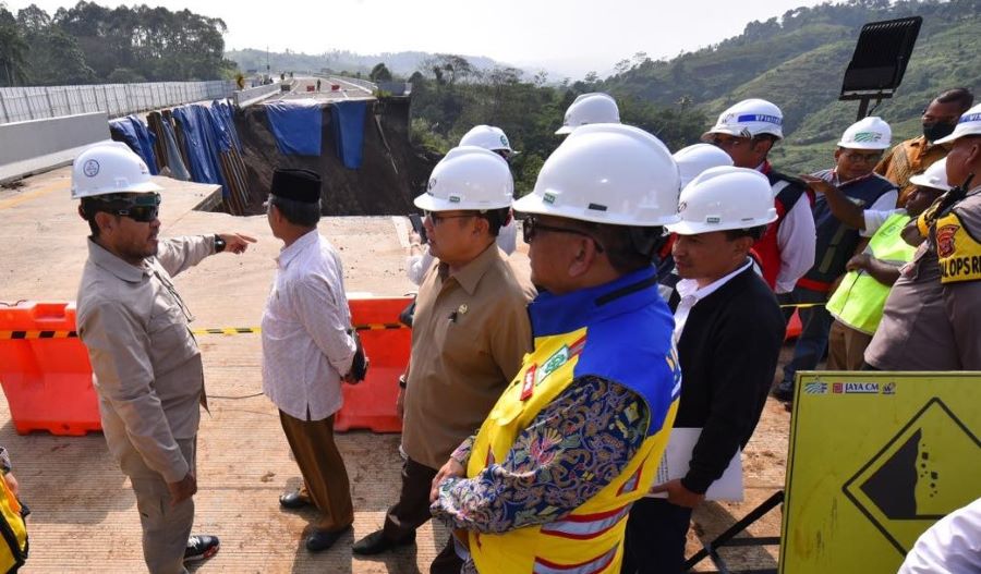 Roberth Rouw Minta Kementerian PUPR Ambil Keputusan Cepat Perbaikan Tol Bocimi