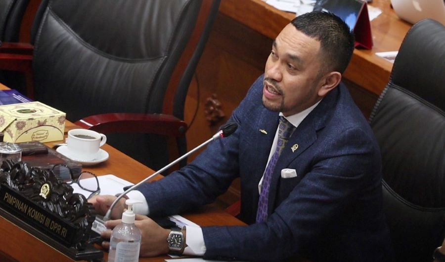 Disiplin Rendah, Sahroni Setuju Tilang Manual Diterapkan Kembali