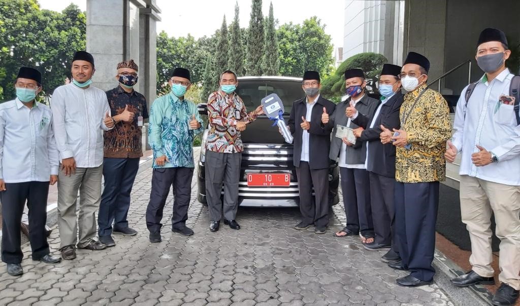 Satori Gandeng BI Beri Hibah Kendaraan untuk LAZISNU PWNU Jabar