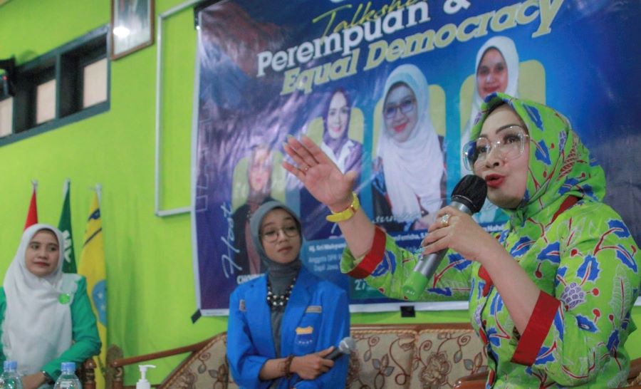 Sri Wahyuni Ajak Perempuan Muda Masuk Politik