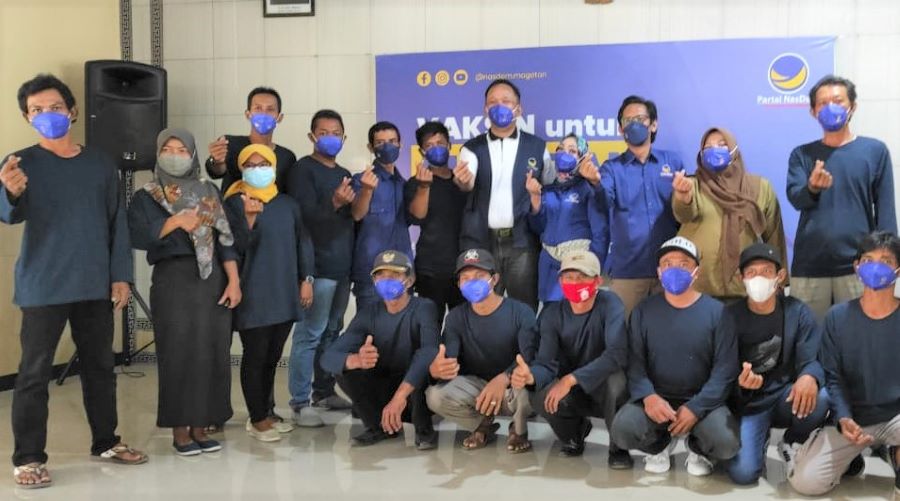 Sri Wahyuni Tinjau Vaksinasi NasDem di Magetan