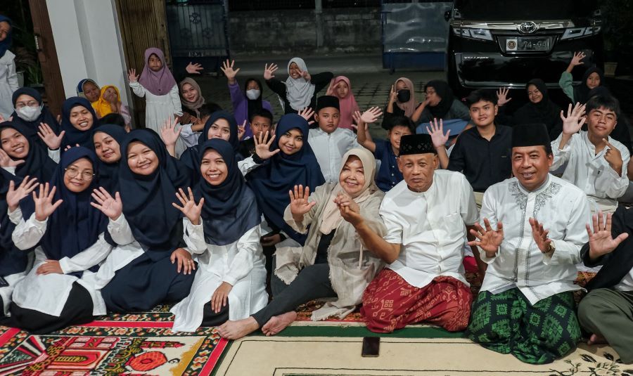 Santuni Anak Yatim, Subardi Ditanya Mengenai Aktivitas Anggota DPR