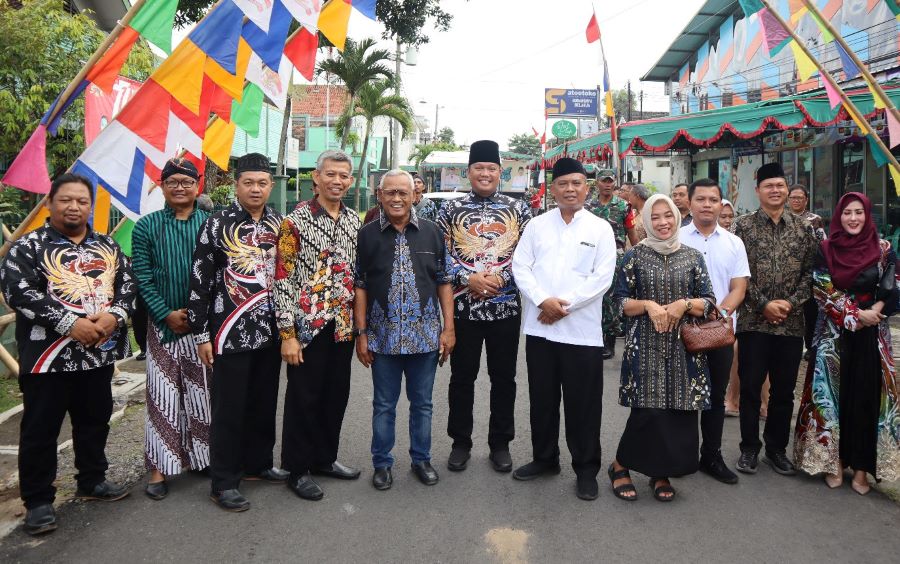 Subardi Buka Kirab Budaya Bersih Dusun Papringan Sleman