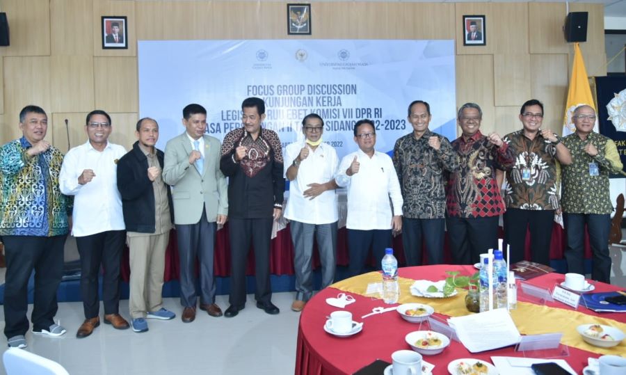 RUU EBET Jawaban Persoalan Ketergantungan Energi Fosil