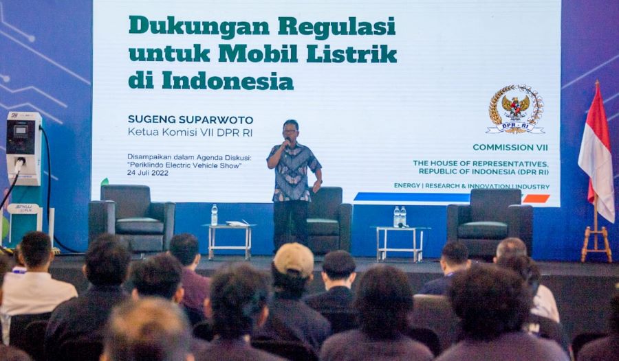 Kendaraan Listrik bisa Tekan Konsumsi BBM