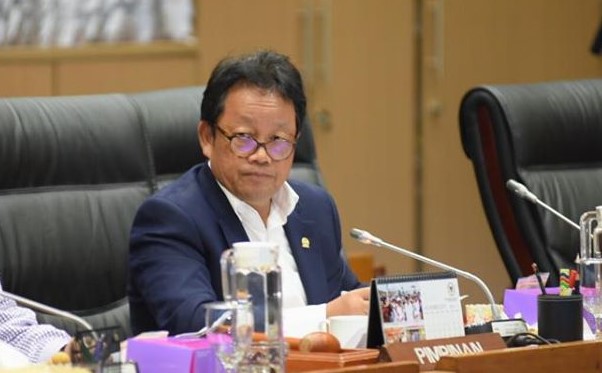 Komisi VII DPR Minta PLN Data Pembangkit yang Masih Tetunda