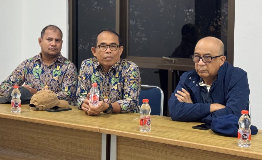 Syarief  Alkadrie Optimistis Pembangunan Jalan Pelabuhan Internasional Kijing Segera Rampung