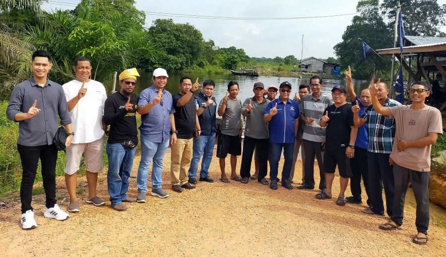 Syarief Tinjau Lokasi Rencana Pembangunan Jembatan Gantung