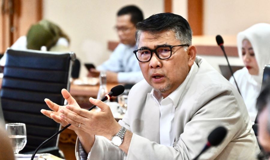 Syarif Fasha Minta Pertamina Awasi Ketat Proses Pengangkutan BBM