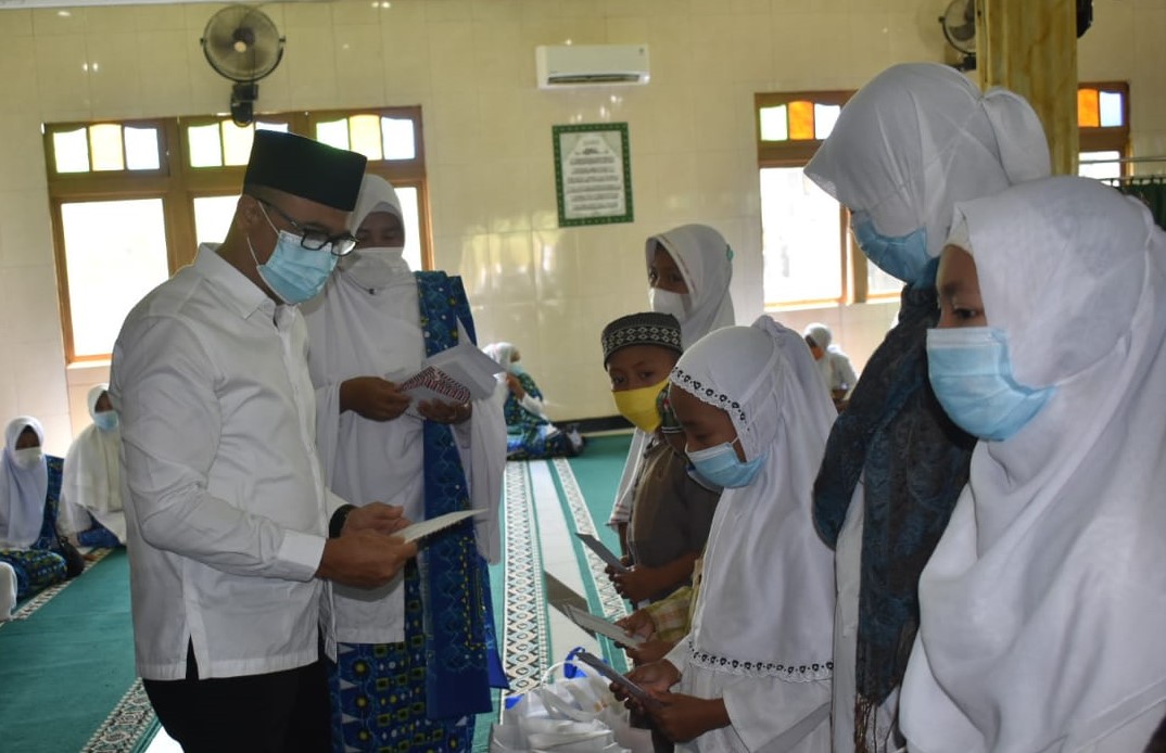 Hubungan Sesama Manusia Harus Dipupuk