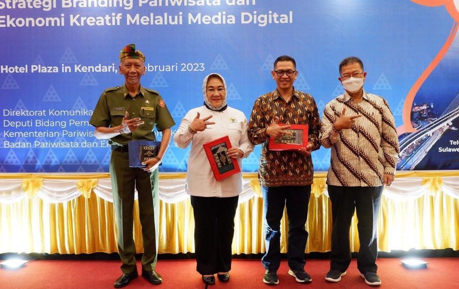 Tina Nur Alam Ajak Generasi Muda Lestarikan Tarian Tradisional