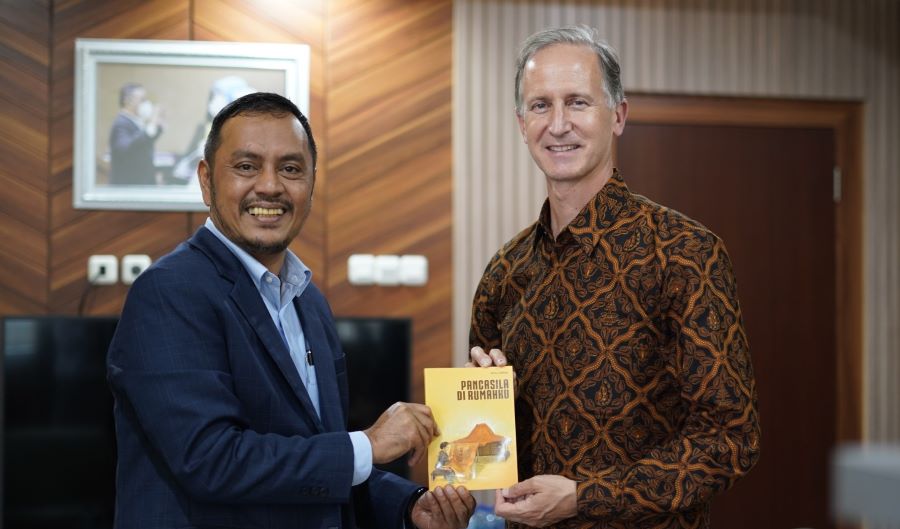 Willy Aditya Terima Kunjungan Dubes Belanda, Diskusikan Reformasi Hukum hingga Pendidikan