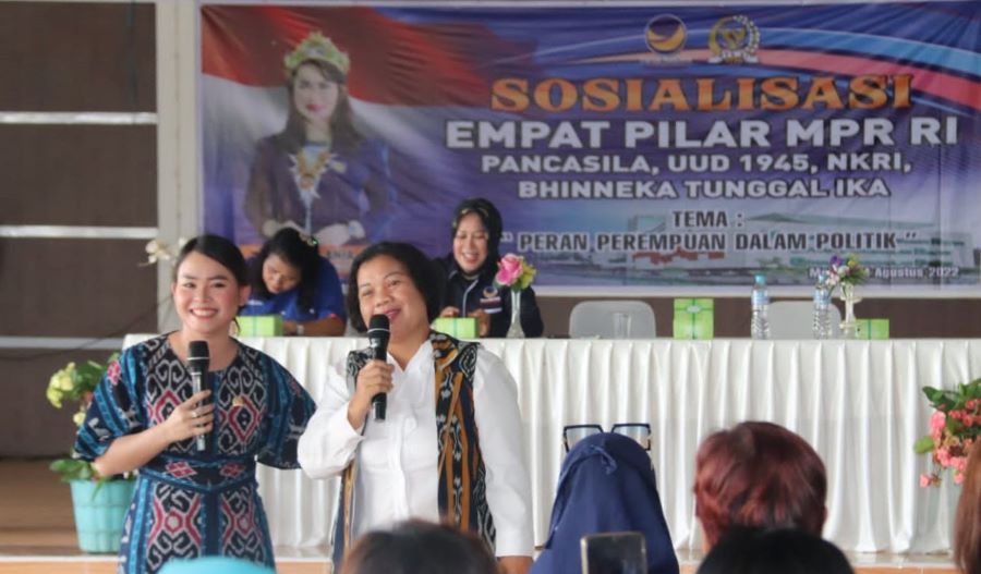Yessy Melania Ajak Perempuan Melawi Berpolitik